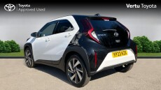 Toyota Aygo X 1.0 VVT-i Edge 5dr Auto Petrol Hatchback